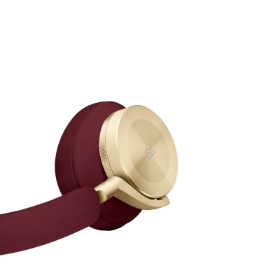 beoplay-h95-lunar-red-laying